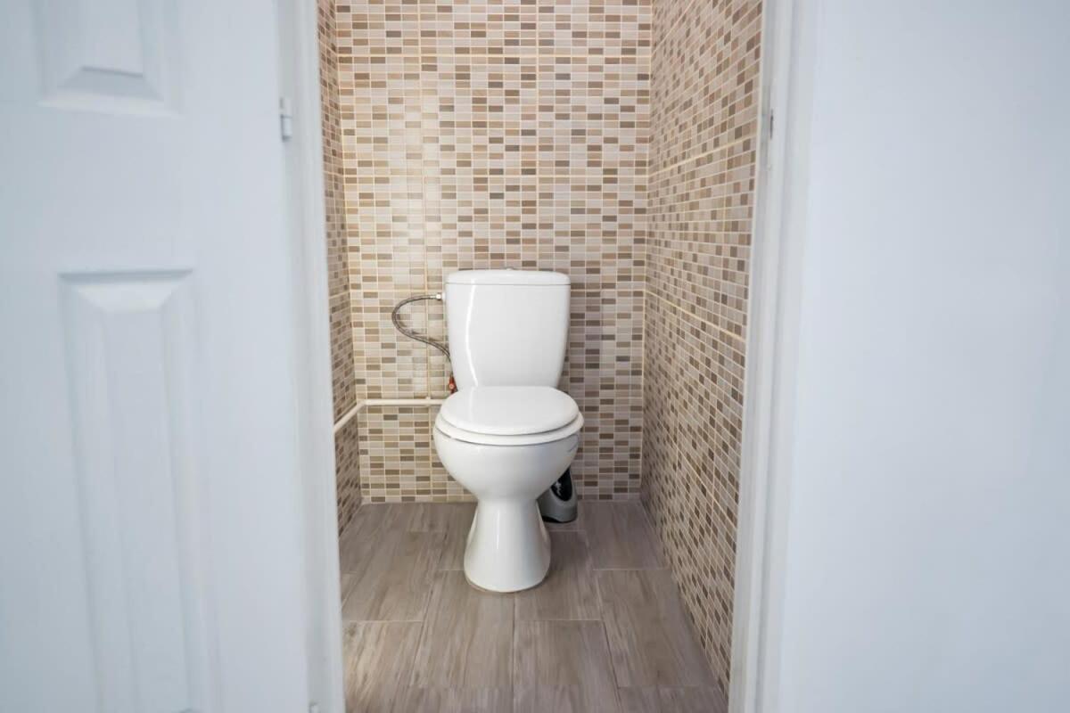 Chic Central Flat With River View บูดาเปสต์ ภายนอก รูปภาพ